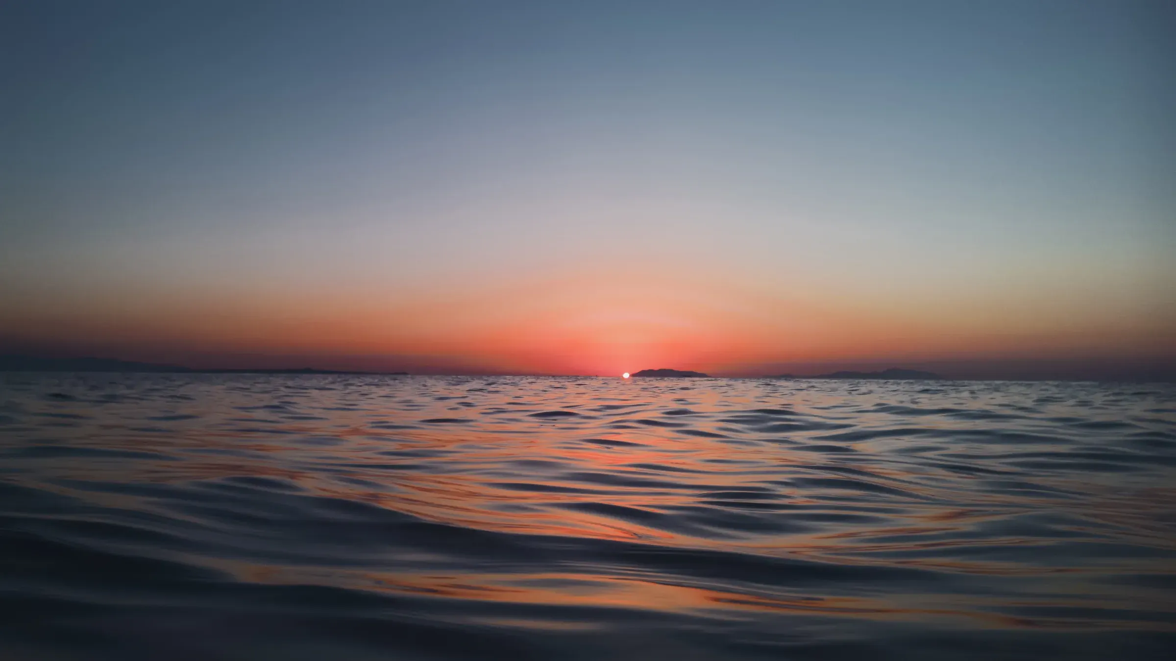 Horizonte ao amanhecer